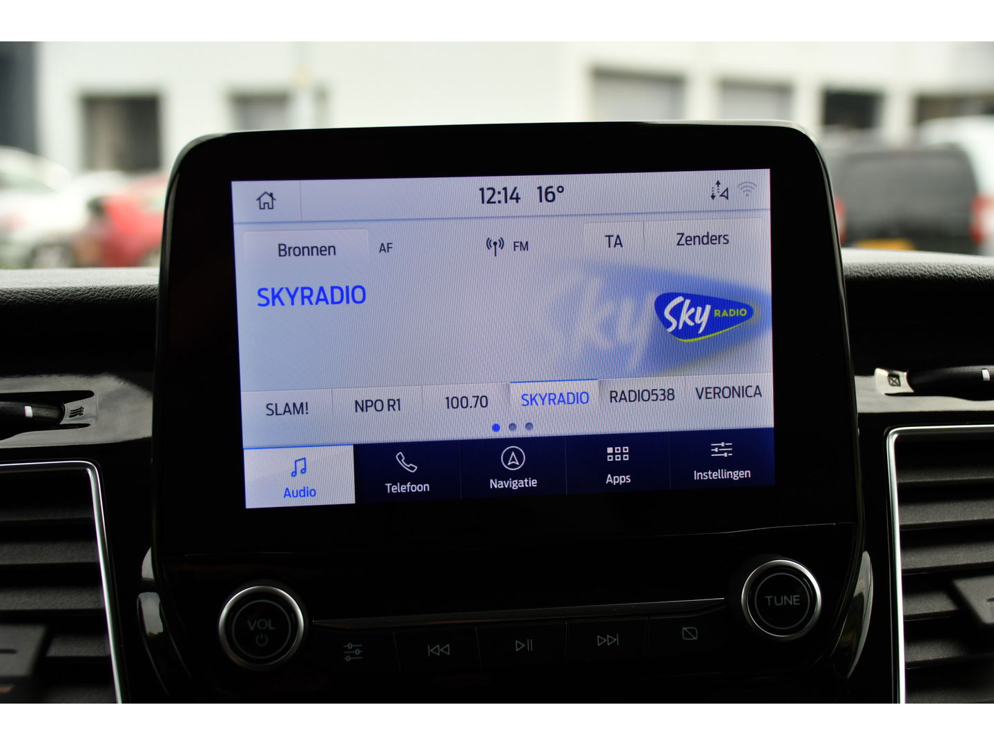 Ford Transit Custom 320 2.0 TDCI DC L2H1 MS-RT Adaptieve Cruise, Camera, 185PK, Carplay, Multimedia, Trekhaak, Automaat, 2 x Schuifdeur, UNIEK!