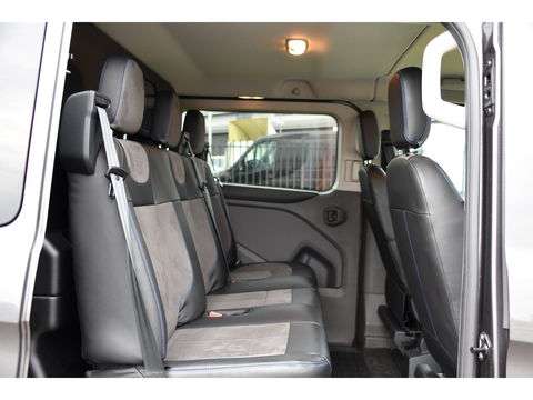 Ford Transit Custom 320 2.0 TDCI DC L2H1 MS-RT Adaptieve Cruise, Camera, 185PK, Carplay, Multimedia, Trekhaak, Automaat, 2 x Schuifdeur, UNIEK!