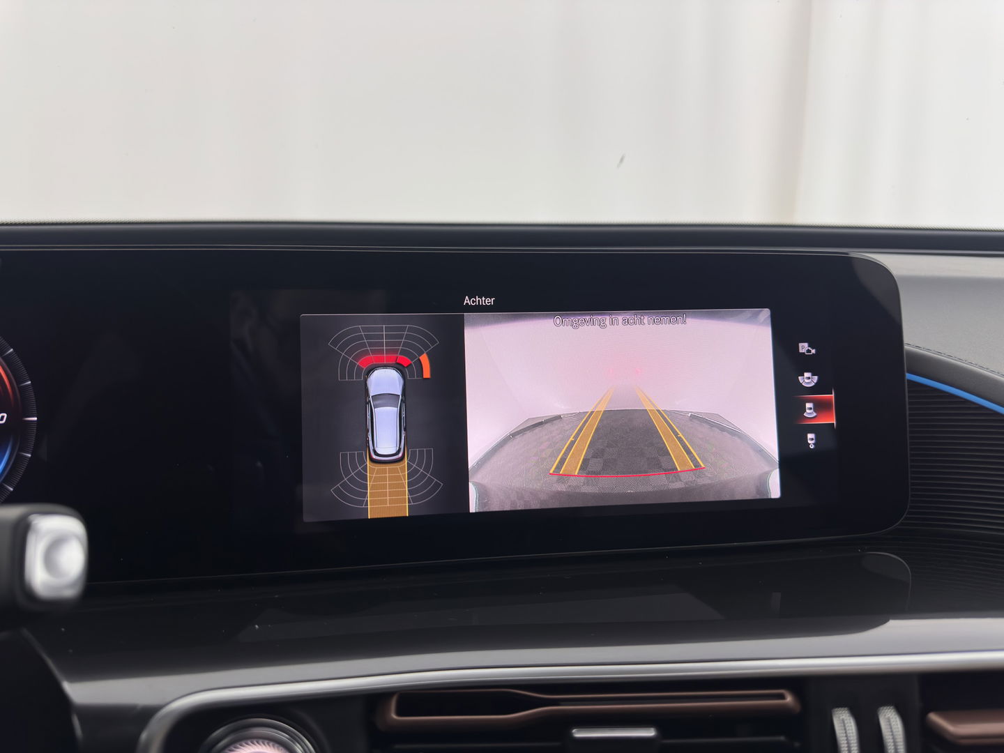 Mercedes-Benz EQC 400 4MATIC Business Solution 80 kWh (3-Fase) {SOH-93%} (INCL-BTW) *AUT | SUNROOF | WIDE-SCREEN-DIGI-COCKPIT | MEMORY-PACK | SURROUND-VIEW | KEYLESS | ARTICO-FULL-LEATHER | SPORT-SEATS | DAB+ | 19 ''*