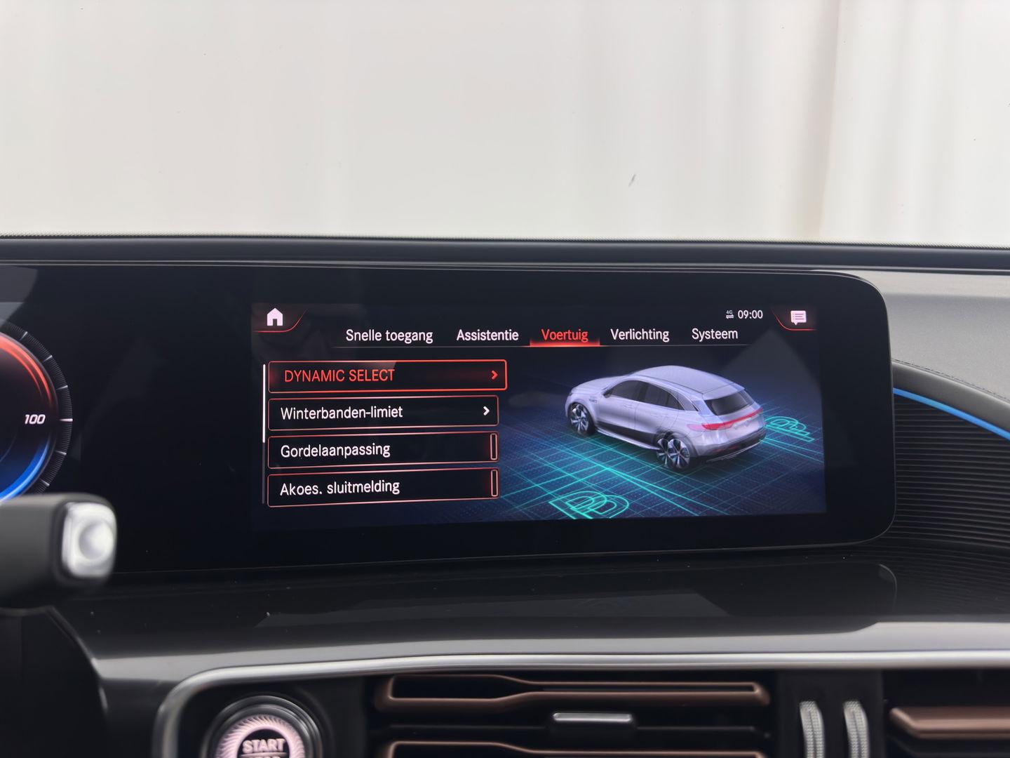 Mercedes-Benz EQC 400 4MATIC Business Solution 80 kWh (3-Fase) {SOH-93%} (INCL-BTW) *AUT | SUNROOF | WIDE-SCREEN-DIGI-COCKPIT | MEMORY-PACK | SURROUND-VIEW | KEYLESS | ARTICO-FULL-LEATHER | SPORT-SEATS | DAB+ | 19 ''*