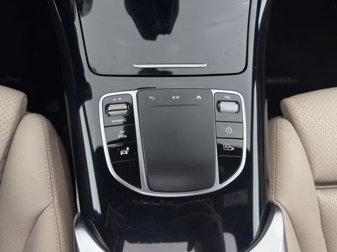 Mercedes-Benz EQC 400 4MATIC Business Solution 80 kWh (3-Fase) {SOH-93%} (INCL-BTW) *AUT | SUNROOF | WIDE-SCREEN-DIGI-COCKPIT | MEMORY-PACK | SURROUND-VIEW | KEYLESS | ARTICO-FULL-LEATHER | SPORT-SEATS | DAB+ | 19 ''*