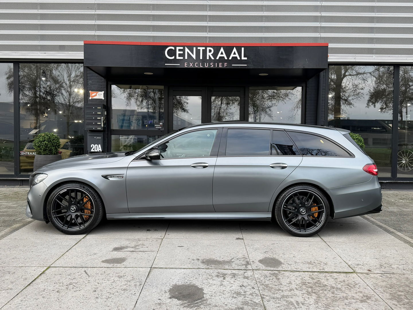 Mercedes-Benz E-Klasse Estate 63 S AMG 4MATIC+|Pano|Keramisch|Massage|Burmester|Head-Up|Memory|360Camera|Keyless|Leder|612PK