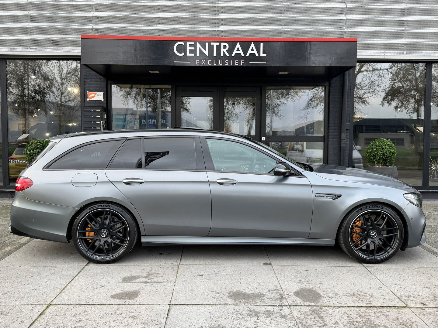 Mercedes-Benz E-Klasse Estate 63 S AMG 4MATIC+|Pano|Keramisch|Massage|Burmester|Head-Up|Memory|360Camera|Keyless|Leder|612PK