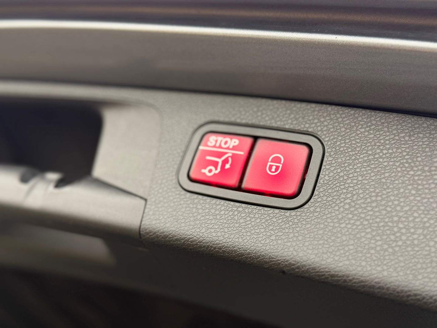 Mercedes-Benz E-Klasse Estate 63 S AMG 4MATIC+|Pano|Keramisch|Massage|Burmester|Head-Up|Memory|360Camera|Keyless|Leder|612PK