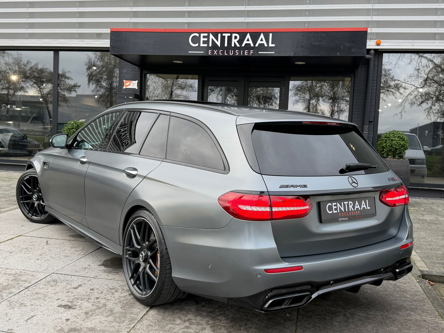 Mercedes-Benz E-Klasse Estate 63 S AMG 4MATIC+|Pano|Keramisch|Massage|Burmester|Head-Up|Memory|360Camera|Keyless|Leder|612PK