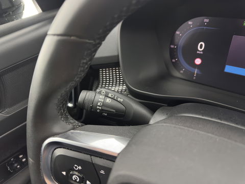 Volvo XC40 Recharge Twin Plus (3-Fase) {SOH-91%} (INCL-BTW) Aut *LEATHER-ALCANTARA | DIGI-COCKPIT | FULL-LED | PREMIUM-AUDIO | TOP-VIEW | CARPLAY | NAVI-FULLMAP | ECC | PDC | KEYLESS | HEATED-SPORTSEATS | BLIS | PRIVACY-GLASS | TOWBAR | 19