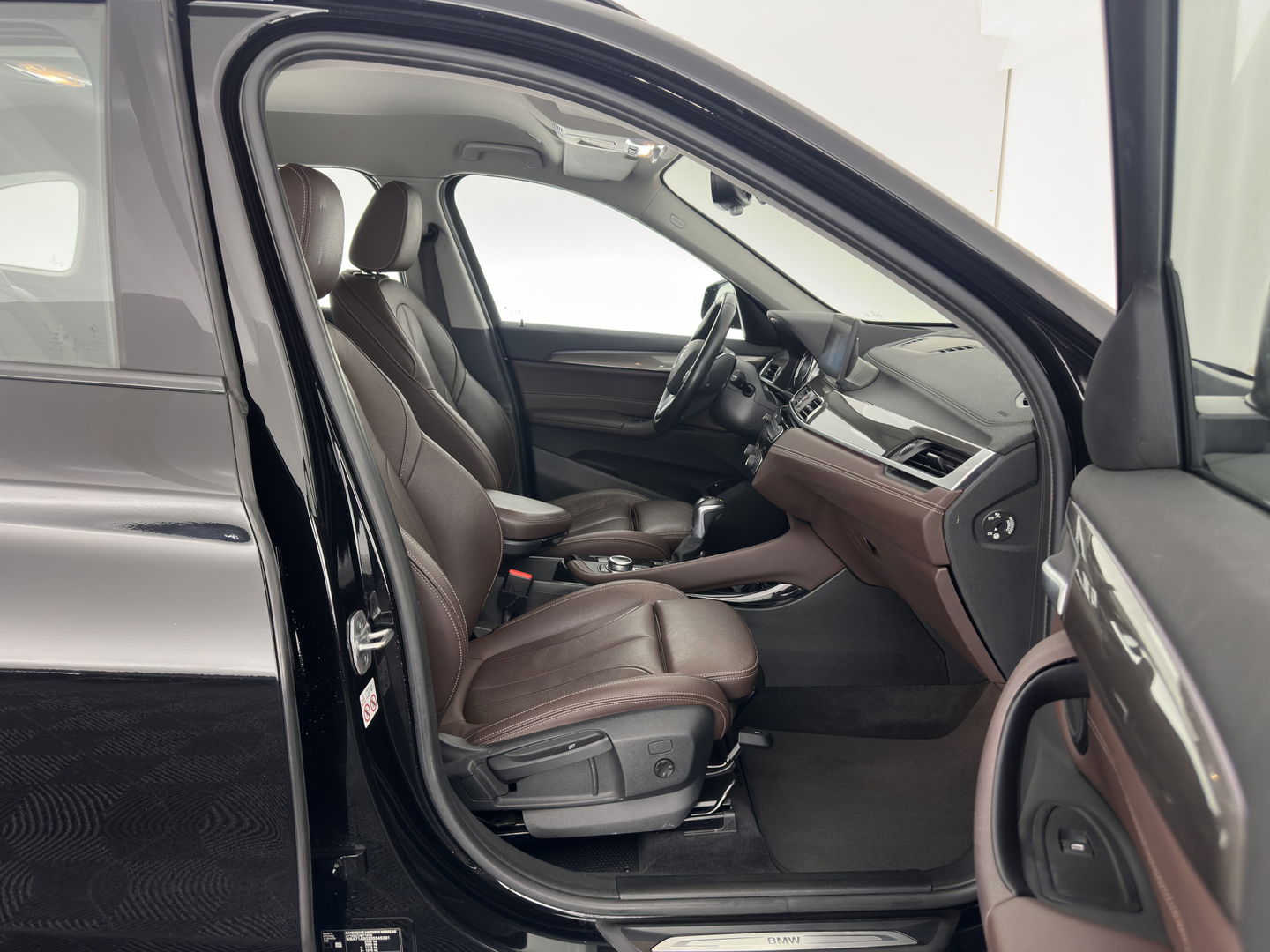 BMW X1 xDrive25e X-Line eDrive Edition AWD (Plug-In) (INCL-BTW) Aut * LUXURY-LEATHER | HEAD-UP | LEATHER-FABRIC | FULL-LED | NAVI-FULLMAP | HEATED-SPORTSEATS | AMBIENT-LIGHT |  ECC | PDC |  18''ALU*