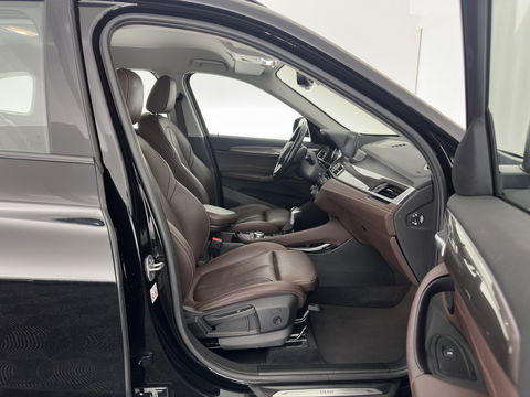 BMW X1 xDrive25e X-Line eDrive Edition AWD (Plug-In) (INCL-BTW) Aut * LUXURY-LEATHER | HEAD-UP | LEATHER-FABRIC | FULL-LED | NAVI-FULLMAP | HEATED-SPORTSEATS | AMBIENT-LIGHT |  ECC | PDC |  18''ALU*