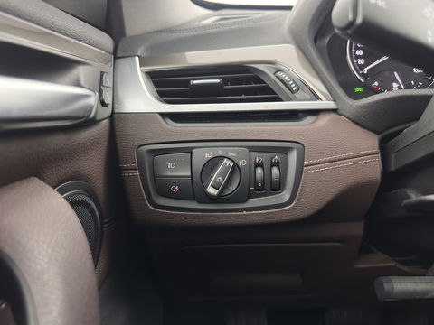 BMW X1 xDrive25e X-Line eDrive Edition AWD (Plug-In) (INCL-BTW) Aut * LUXURY-LEATHER | HEAD-UP | LEATHER-FABRIC | FULL-LED | NAVI-FULLMAP | HEATED-SPORTSEATS | AMBIENT-LIGHT |  ECC | PDC |  18''ALU*