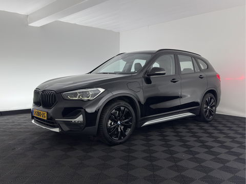 BMW X1 xDrive25e X-Line eDrive Edition AWD (Plug-In) (INCL-BTW) Aut * LUXURY-LEATHER | HEAD-UP | LEATHER-FABRIC | FULL-LED | NAVI-FULLMAP | HEATED-SPORTSEATS | AMBIENT-LIGHT |  ECC | PDC |  18''ALU*