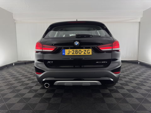 BMW X1 xDrive25e X-Line eDrive Edition AWD (Plug-In) (INCL-BTW) Aut * LUXURY-LEATHER | HEAD-UP | LEATHER-FABRIC | FULL-LED | NAVI-FULLMAP | HEATED-SPORTSEATS | AMBIENT-LIGHT |  ECC | PDC |  18''ALU*