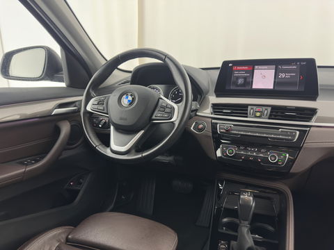 BMW X1 xDrive25e X-Line eDrive Edition AWD (Plug-In) (INCL-BTW) Aut * LUXURY-LEATHER | HEAD-UP | LEATHER-FABRIC | FULL-LED | NAVI-FULLMAP | HEATED-SPORTSEATS | AMBIENT-LIGHT |  ECC | PDC |  18''ALU*