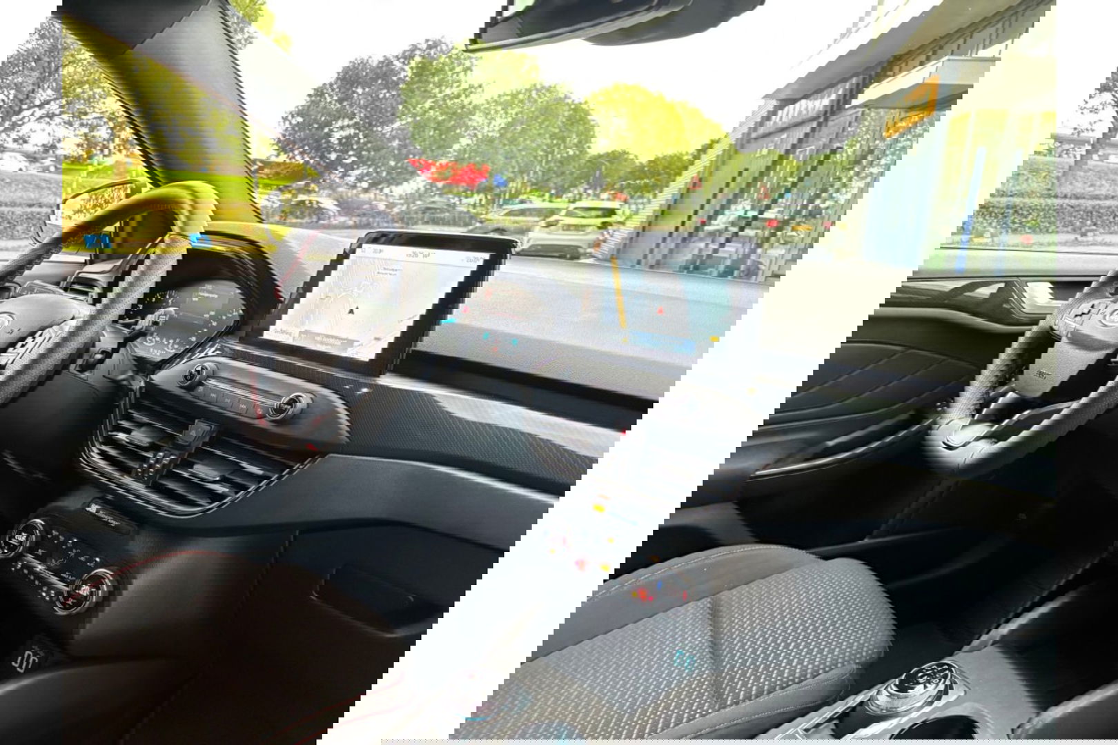 Ford Focus 1.0 ECOBOOST ST-LINE AUTOMAAT NAVI PDC-CAMERA WINTERPACK.