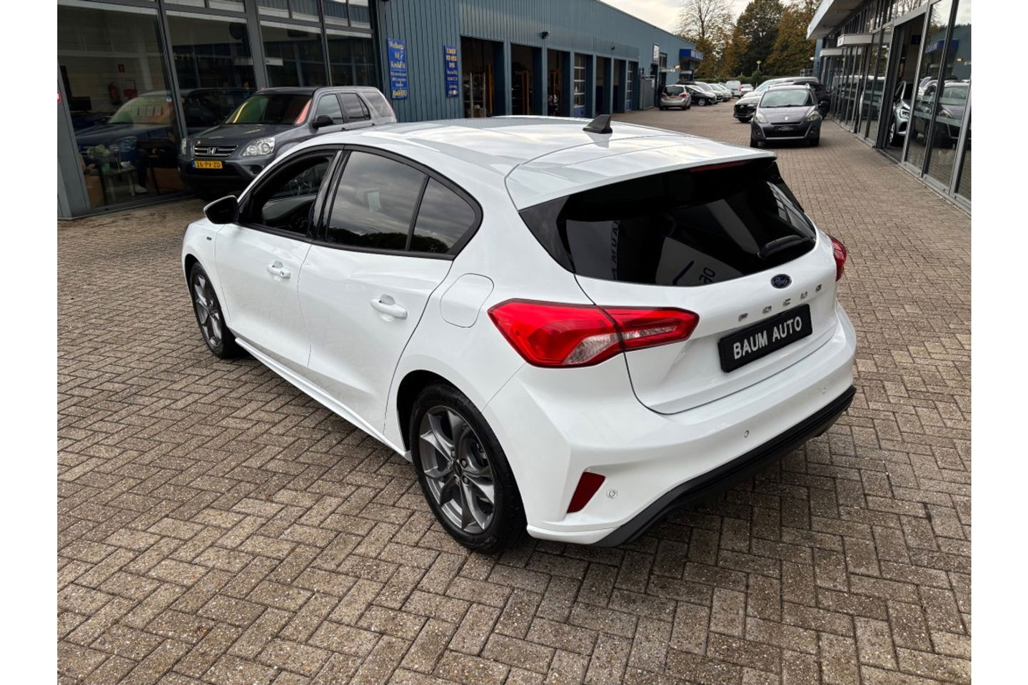 Ford Focus 1.0 ECOBOOST ST-LINE AUTOMAAT NAVI PDC-CAMERA WINTERPACK.