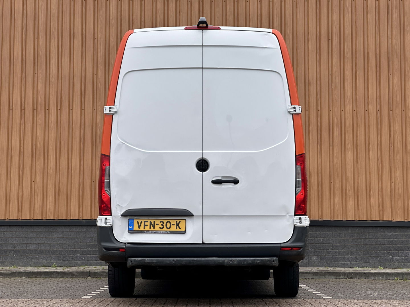 Mercedes-Benz Sprinter 316 2.2 CDI L3H2 DC EURO VI-D | Cruise Control | Achteruitrijcamera | Parkeersensoren | Apple Carplay | Android Auto | Airconditioning