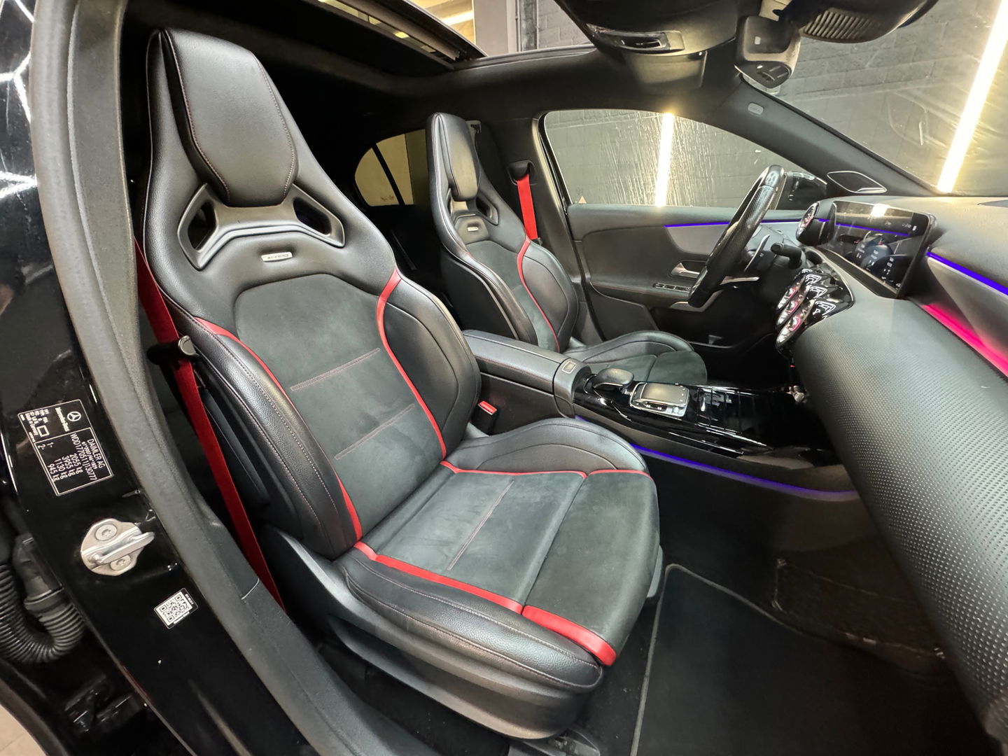 Mercedes-Benz A-Klasse AMG 35 4M Pano|Memory|Burmester|Kuip