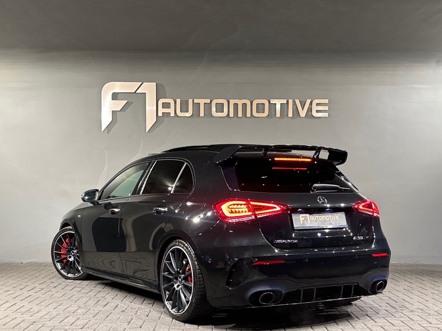 Mercedes-Benz A-Klasse AMG 35 4M Pano|Memory|Burmester|Kuip