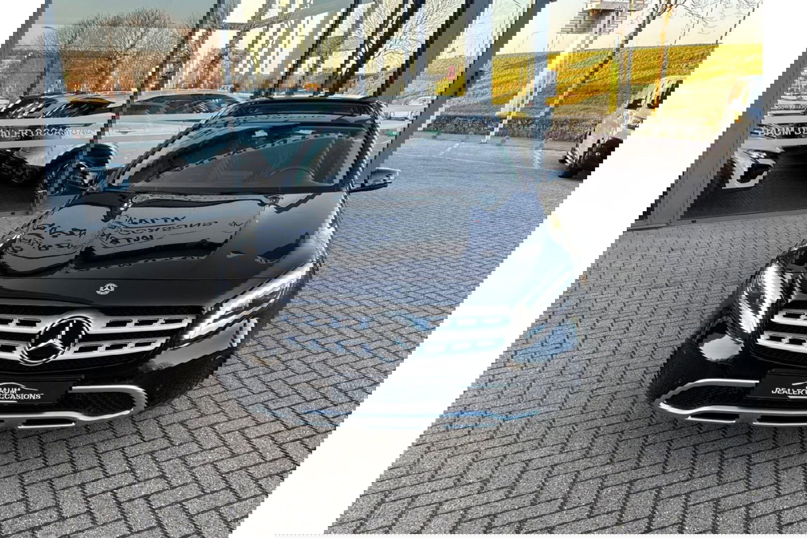 Mercedes-Benz GLA 200 PREMIUM PLUS AUTOMAAT PANORAMA AIRCO NAVI PDC.