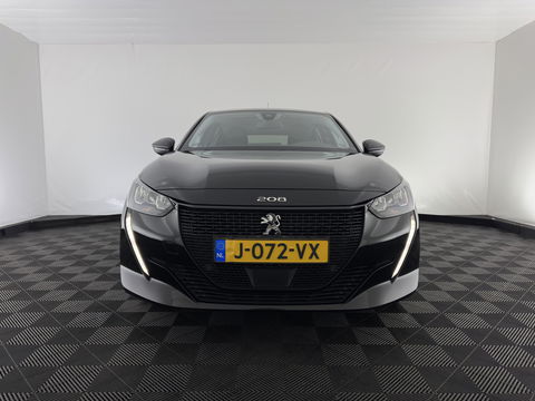 Peugeot e-208 EV Allure 50 kWh (3-Fase) {SOH-90%} (INCL-BTW)  Aut *FULL-LED | DIGI-COCKPIT | BLINDSPOT | CAMERA | NAVI-FULLMAP | LANE-ASSIST | KEYLESS | DAB | CCS-FASTLOADER | AMBIENT-LIGHT | PRIVACY-GLASS | CARBON-INLAY |  16"ALU*