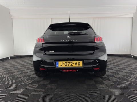 Peugeot e-208 EV Allure 50 kWh (3-Fase) {SOH-90%} (INCL-BTW)  Aut *FULL-LED | DIGI-COCKPIT | BLINDSPOT | CAMERA | NAVI-FULLMAP | LANE-ASSIST | KEYLESS | DAB | CCS-FASTLOADER | AMBIENT-LIGHT | PRIVACY-GLASS | CARBON-INLAY |  16"ALU*