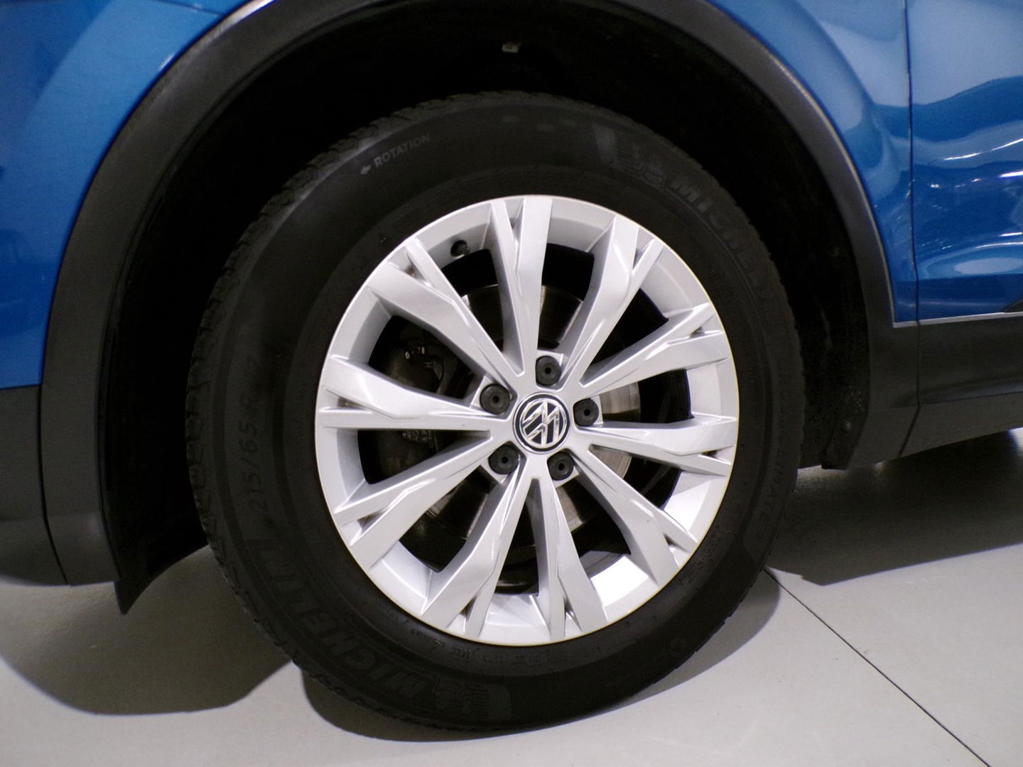 Volkswagen Tiguan 1.4 TSI ACT Connected Series "Automaat" Apple-Carplay Stoelverwarming Navigatie Bluetooth Lane-Assist