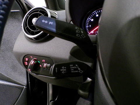 Audi A1 Sportback 1.0 TFSI Sport S line Edition "Origineel NL!" 2x S-Line! Full-LED 18"Velgen Navigatie Bluetooth Airco Leer