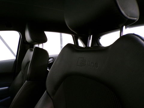 Audi A1 Sportback 1.0 TFSI Sport S line Edition "Origineel NL!" 2x S-Line! Full-LED 18"Velgen Navigatie Bluetooth Airco Leer