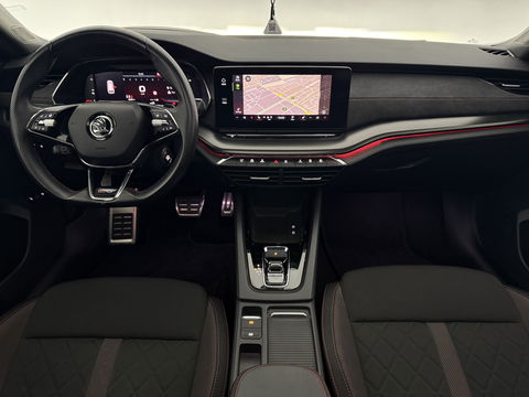 Škoda Octavia Combi VRS iV 1.4 eTsi 245PK | SOH 93% | Pano | HuD | Sfeer | Stoel/Stuur verw. | Virtual | Adap. Cruise | Carplay | Camera | Canton Audio