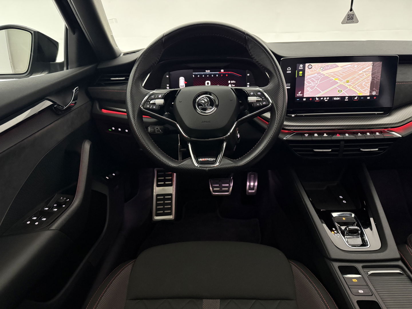 Škoda Octavia Combi VRS iV 1.4 eTsi 245PK | SOH 93% | Pano | HuD | Sfeer | Stoel/Stuur verw. | Virtual | Adap. Cruise | Carplay | Camera | Canton Audio