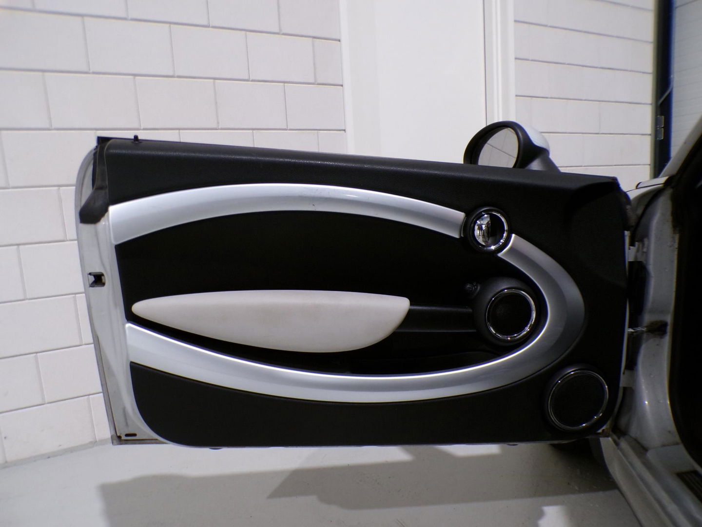 MINI Mini 1.6 JCW Cooper Camden "Origineel NL!" John Cooper Works Xenon Harman-Kardon Bluetooth Navigatie Airco 17" Nieuwe-APK