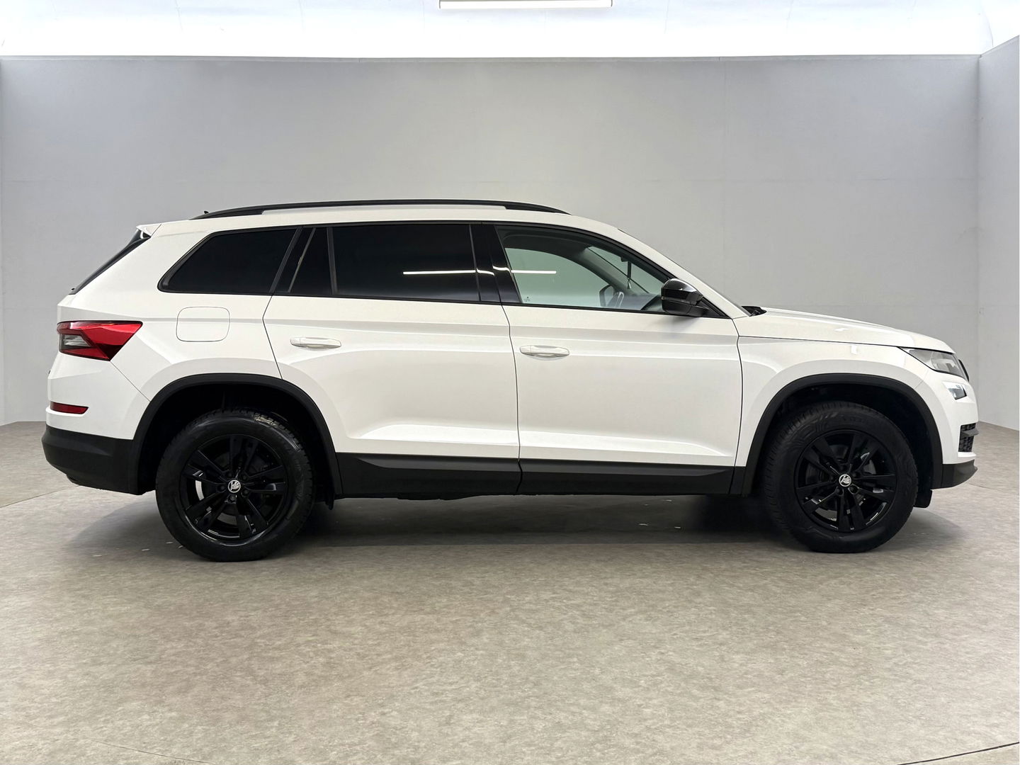 Škoda Kodiaq 1.4 TSI 150PK ACT Black Style | LED | Carplay | Trekh. | Navigatie | Parkeersens. | Stoelverw. | NAP