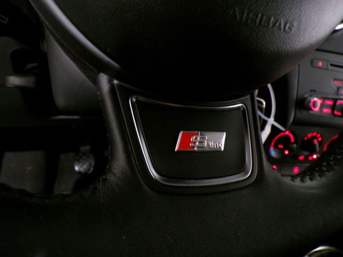 Audi A1 Sportback 1.2 TFSI Admired S-Line "Origineel NL!" 1e eigenaar " Bluetooth 17"Velgen Cruise-control Garantie Nieuwe APK !