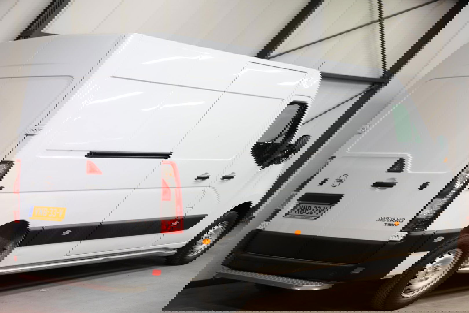 Opel Movano 2.3 Turbo L3H2 POST NL SCHAPPEN