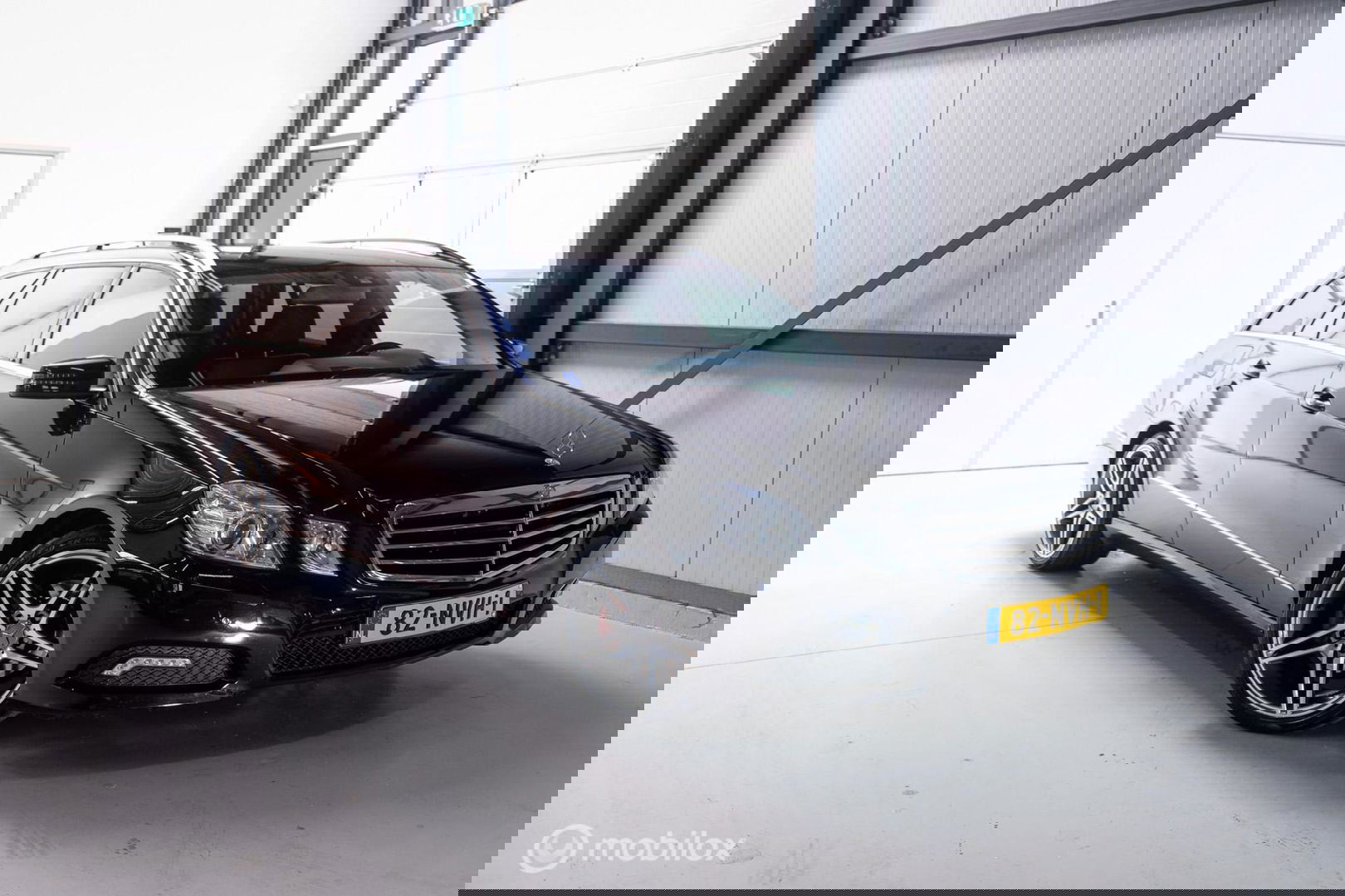 Mercedes-Benz E-Klasse Estate 200 CGI AMG | led | Trekhaak | Ketting moet vervangen worden |