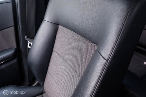 Mercedes-Benz E-Klasse Estate 200 CGI AMG | led | Trekhaak | Ketting moet vervangen worden |