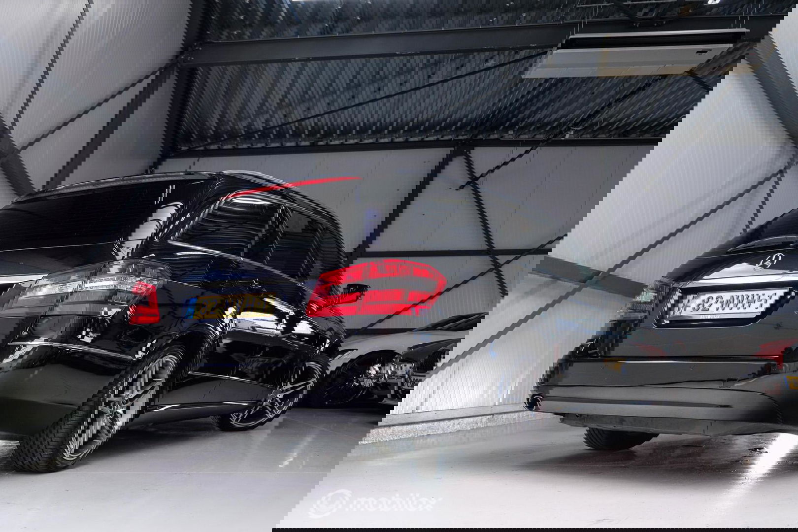 Mercedes-Benz E-Klasse Estate 200 CGI AMG | led | Trekhaak | Ketting moet vervangen worden |