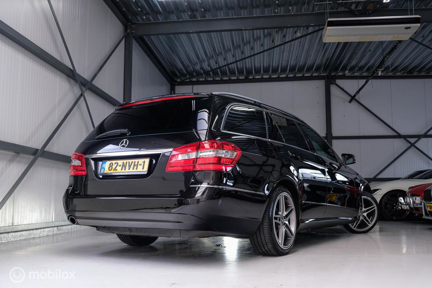 Mercedes-Benz E-Klasse Estate 200 CGI AMG | led | Trekhaak | Ketting moet vervangen worden |