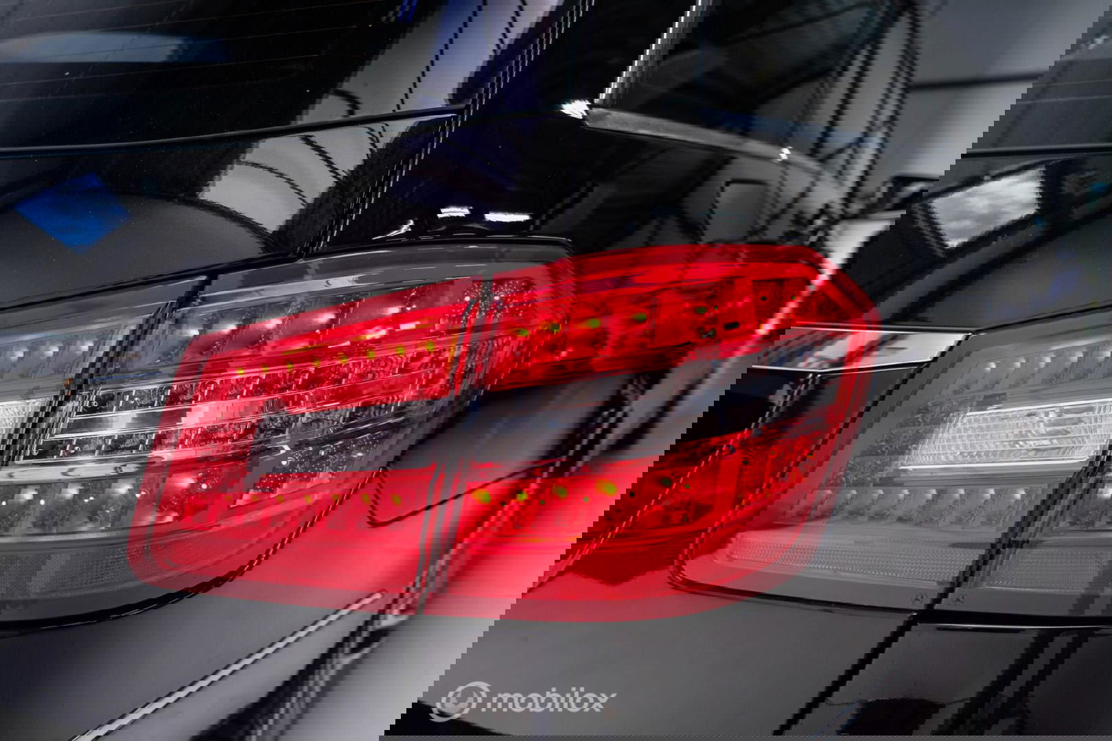 Mercedes-Benz E-Klasse Estate 200 CGI AMG | led | Trekhaak | Ketting moet vervangen worden |