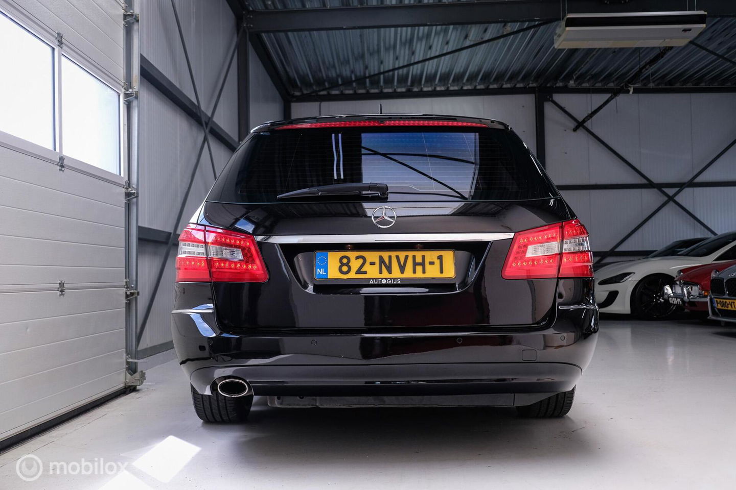 Mercedes-Benz E-Klasse Estate 200 CGI AMG | led | Trekhaak | Ketting moet vervangen worden |