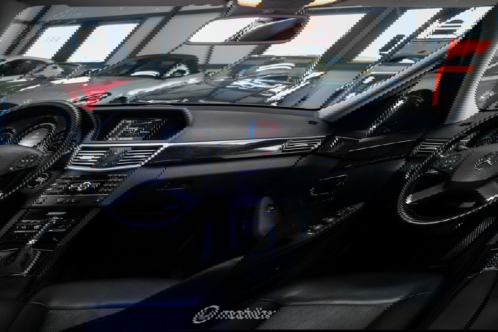 Mercedes-Benz E-Klasse Estate 200 CGI AMG | led | Trekhaak | Ketting moet vervangen worden |