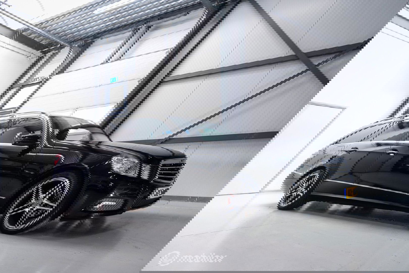 Mercedes-Benz E-Klasse Estate 200 CGI AMG | led | Trekhaak | Ketting moet vervangen worden |