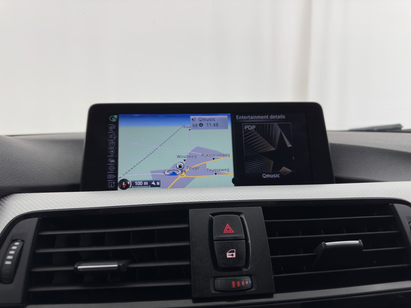 BMW 3 Serie Touring 330d xDrive M-Aerodynamica-Pack High-Executive Aut * LUXURY-LEATHER | NAVI-FULLMAP | XENON | HEATED-SPORTSEATS | SHIFT-PADDLES | PDC | PRIVACY-GLASS | KEYLESS | CAMERA | TOWBAR | 18''ALU*