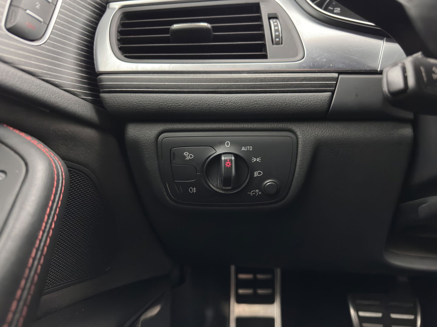 Audi A6 Avant 3.0 TDI BITurbo Quattro S-Line Competition Aut *LUXURY-LEATHER | FULL-LED | BOSE-SURROUND | KEYLESS | CAMERA | NAVI-FULLMAP | HEATED-SPORTSEATS | KEYLESS | SHIFT-PADDLES | DRIVE-SELECT | LANE-ASSIST | CRUISE | PDC | PRIVACY-GLASS | TO