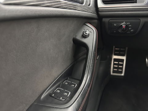 Audi A6 Avant 3.0 TDI BITurbo Quattro S-Line Competition Aut *LUXURY-LEATHER | FULL-LED | BOSE-SURROUND | KEYLESS | CAMERA | NAVI-FULLMAP | HEATED-SPORTSEATS | KEYLESS | SHIFT-PADDLES | DRIVE-SELECT | LANE-ASSIST | CRUISE | PDC | PRIVACY-GLASS | TO