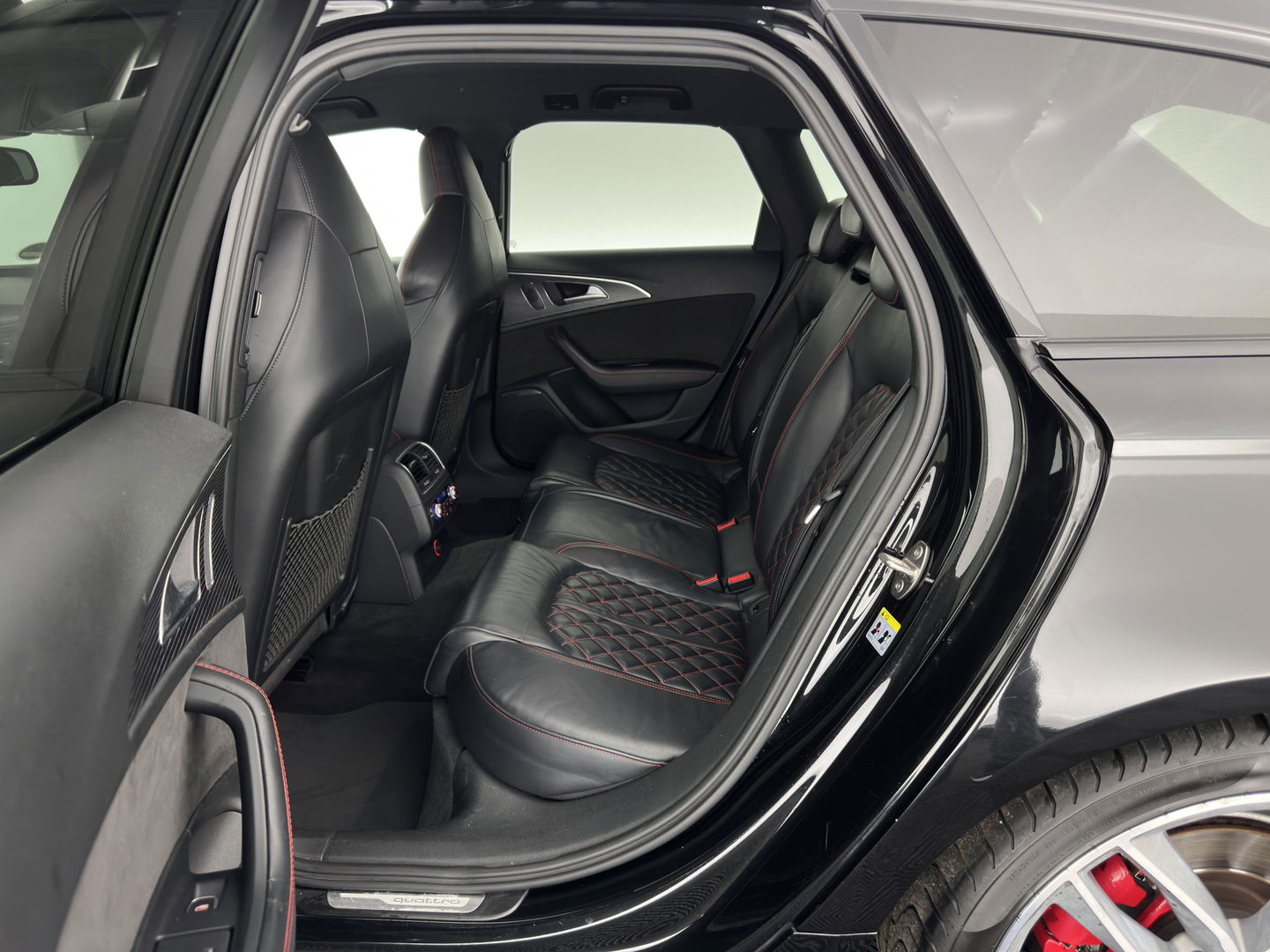 Audi A6 Avant 3.0 TDI BITurbo Quattro S-Line Competition Aut *LUXURY-LEATHER | FULL-LED | BOSE-SURROUND | KEYLESS | CAMERA | NAVI-FULLMAP | HEATED-SPORTSEATS | KEYLESS | SHIFT-PADDLES | DRIVE-SELECT | LANE-ASSIST | CRUISE | PDC | PRIVACY-GLASS | TO