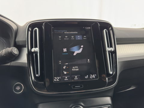 Volvo XC40 1.5 T5 Recharge Business Pro ( PLUG-IN ) (INCL-BTW) *AUT | NAVI-FULLMAP | DIGI-COCKPIT | CLIMA | KEYLESS | DAB | HEATED-SPORTSEATS | FULL-LED | ADAPTIVE-CRUISE | CAMERA | 18'' ALU*