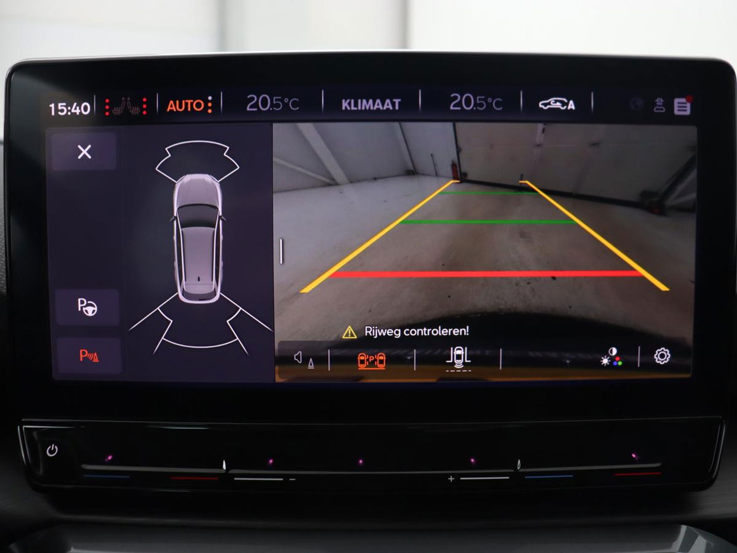 CUPRA Leon 1.4 eHybrid | Stoelverwarming | Carplay | Camera | Navigatie | Sfeerverlichting | Stuurverwarming | Keyless | Adaptive cruise | Sportstoelen | Climate control | Park Assist | PHEV | Plug In