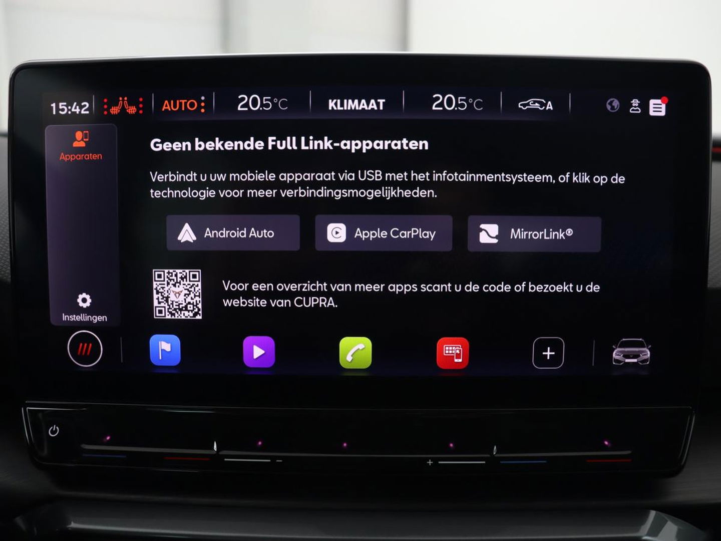 CUPRA Leon 1.4 eHybrid | Stoelverwarming | Carplay | Camera | Navigatie | Sfeerverlichting | Stuurverwarming | Keyless | Adaptive cruise | Sportstoelen | Climate control | Park Assist | PHEV | Plug In