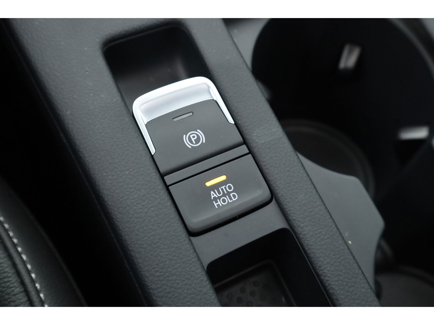 Volkswagen Arteon Shooting Brake 1.4 TSI eHybrid R-Line Business+ | Pano | HUD | 360cam | Massage | Elek. Trekhaak | Stoel- Stuurverw. | Adapt. Cruise