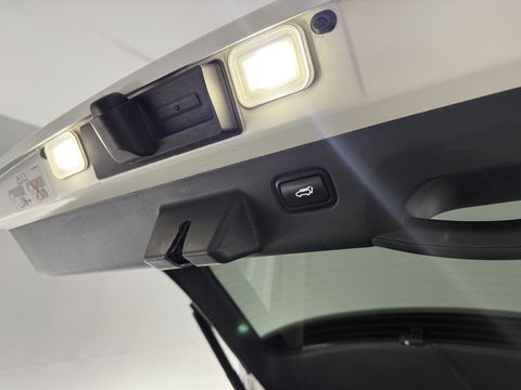 Kia Ev6 GT-Line 77 kWh Snelladen | SOH 96% | Meridian | Pano | Virtual | 360° | HUD | Stoel/Stuur verw. | Memory | Sfeer | Trekh. | Carplay